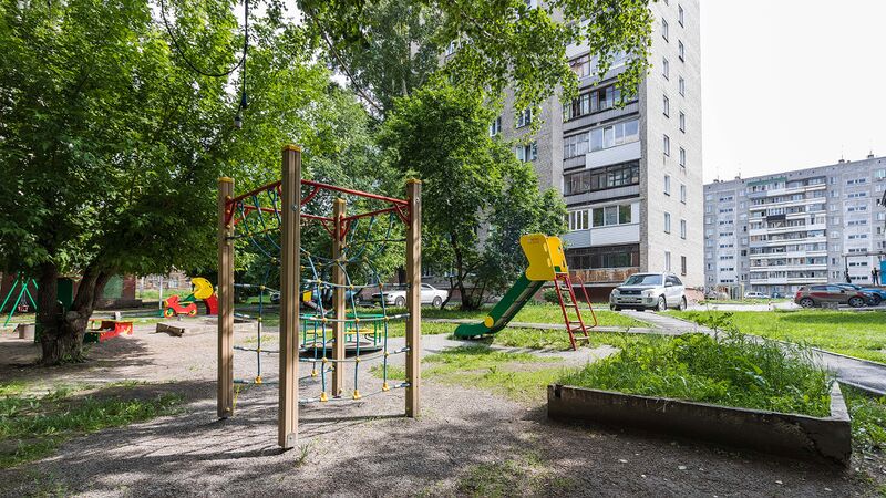 Файл:Вертковская 39-1 (лето 3).jpg