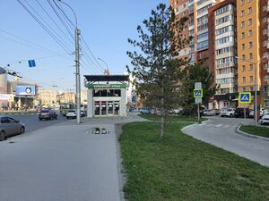 Дзержинского проспект 1-1 (м. Берёзовая роща).jpg