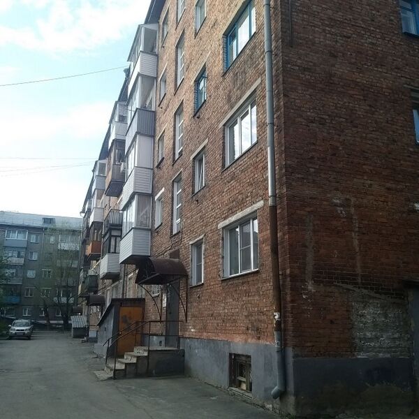 Файл:Авиастроителей 1-10.jpg