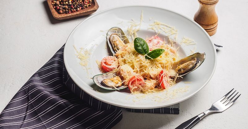 Файл:Food Market 2.jpg