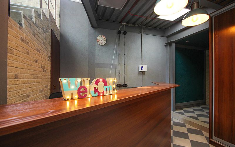 Файл:Hostel planeta.jpg