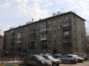 Авиастроителей 1-2.jpg