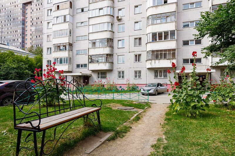 Файл:Писарева 82 (1).jpg