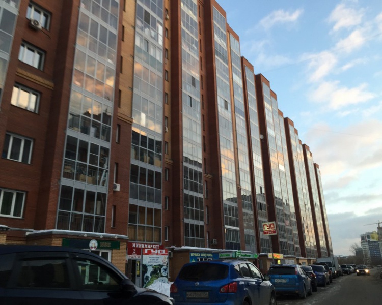 Файл:Чапаев Хаус.jpg